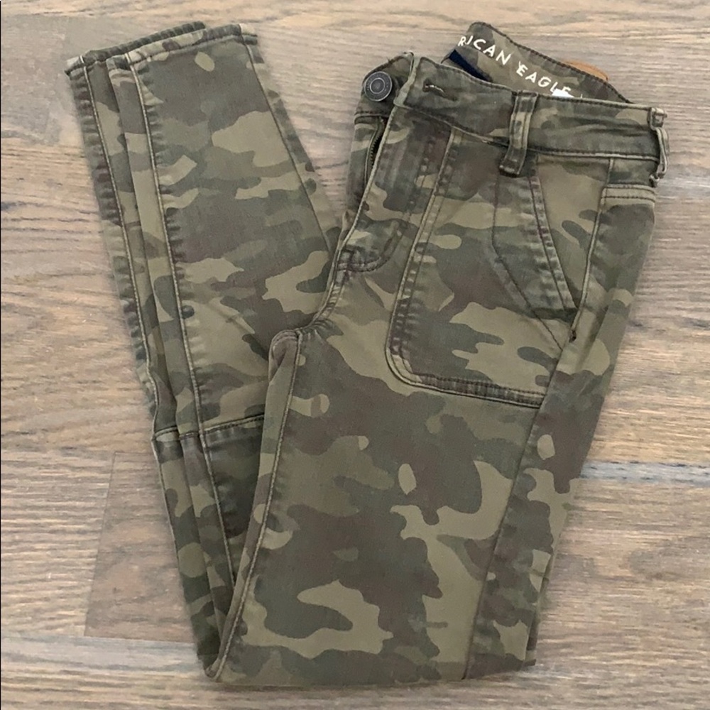 American Eagle Camo Jeans